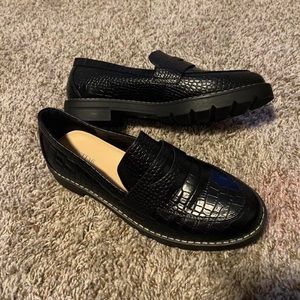 Black Snake print Loafers